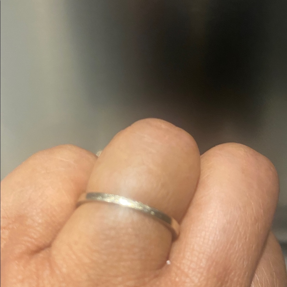 Beautiful Diamond 14k white gold ring with 5 sparkling effy diamond - Picture 5 of 9